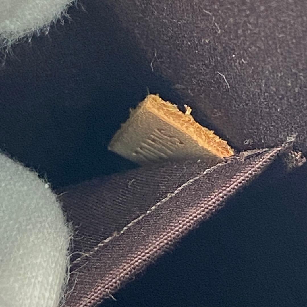 Vuitton Louis Vuitton Vernis Amarante Alma PM