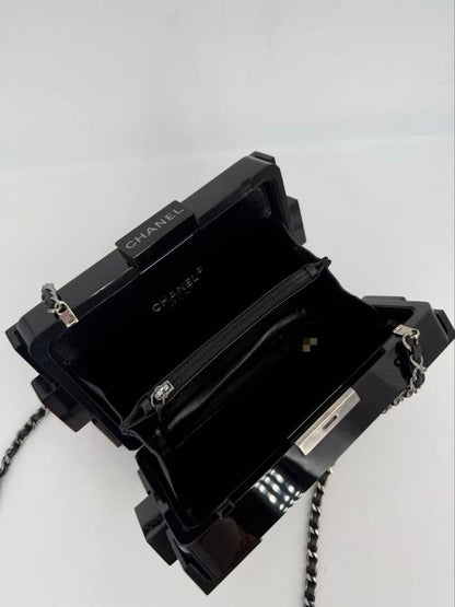 Chanel Lego Acrylic Chain Bag — view 7