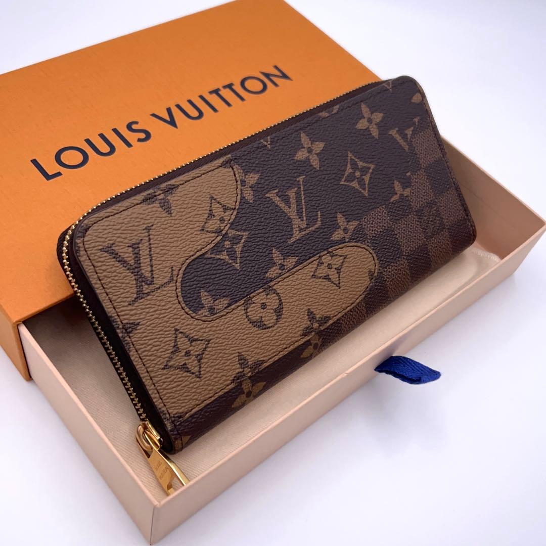 Louis Vuitton Wallet Brown