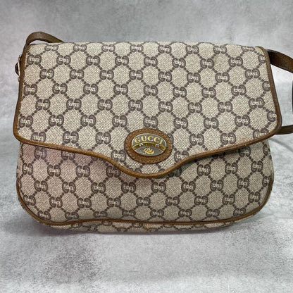 Gucci GG Shoulder Bag Brown Beige Leather Logo — view 2
