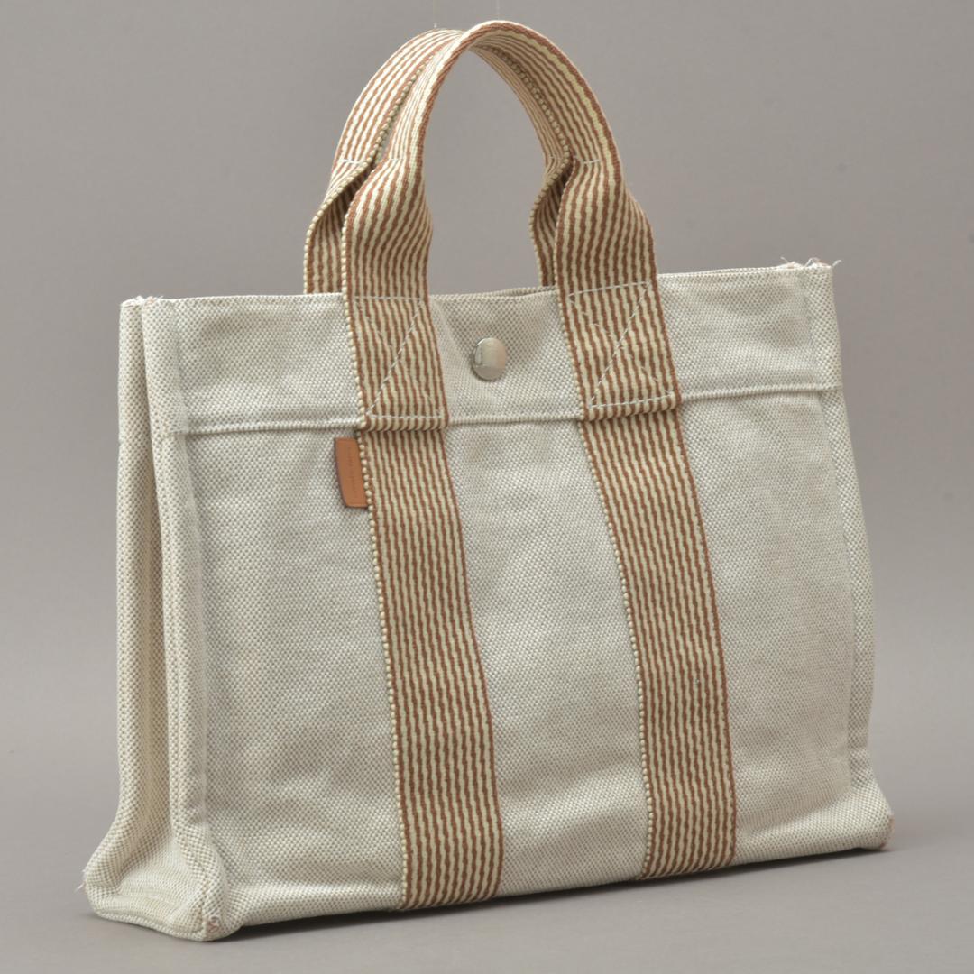 Hermes New Fourre Tout PM Handbag Canvas Beige — view 2