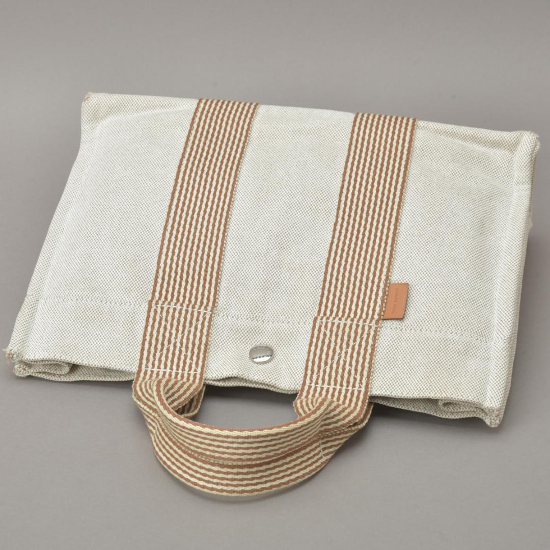 Hermes New Fourre Tout PM Handbag Canvas Beige — view 4