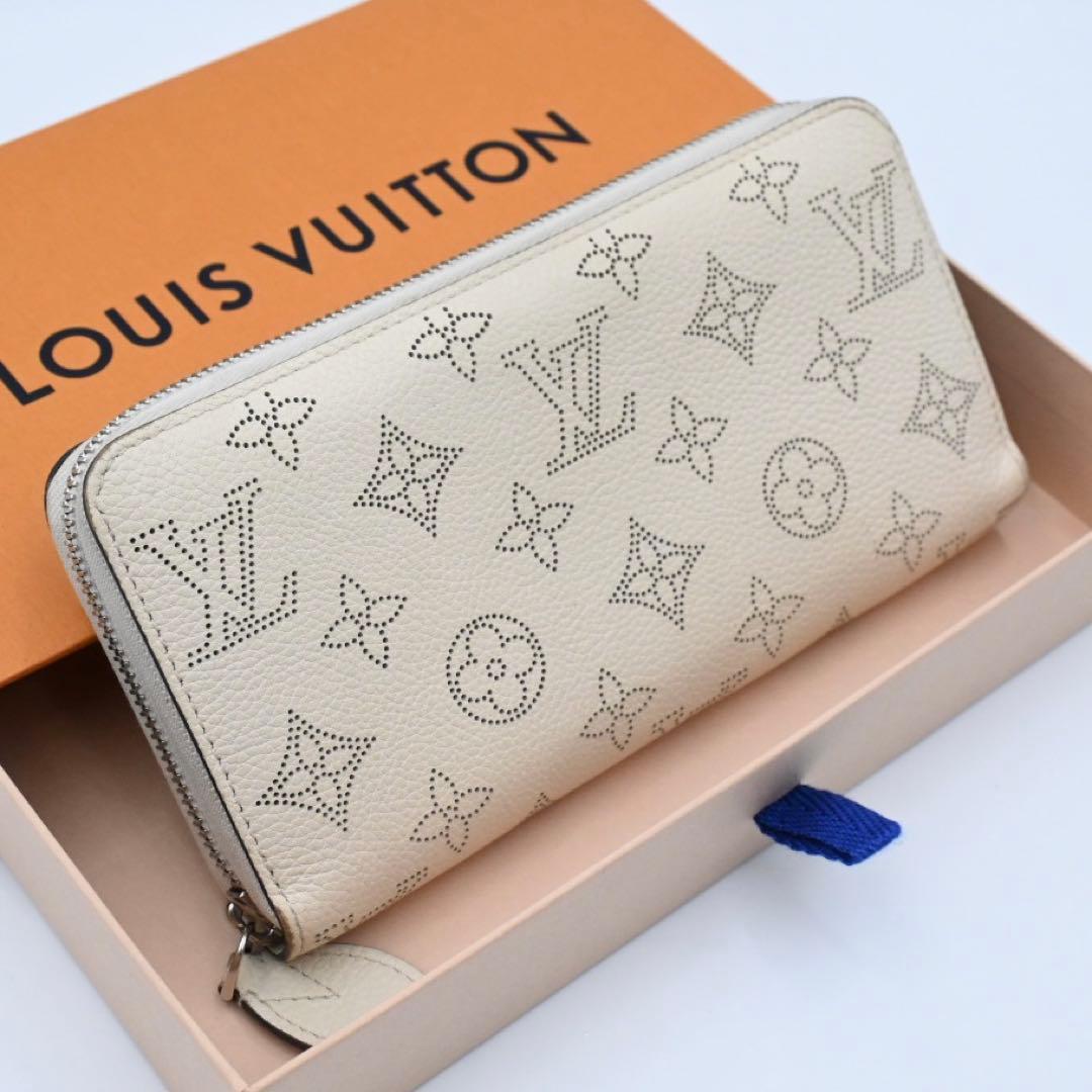 Louis Vuitton Monogram Mahina Zippy Wallet Ivoire