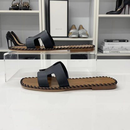Hermes Oran Stitch Leather Sandals Black — view 3