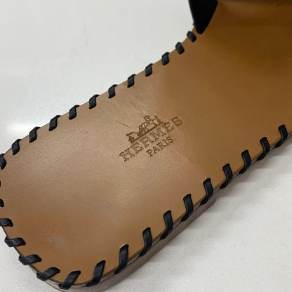 Hermes Oran Stitch Leather Sandals Black — view 7