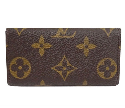 Louis Vuitton Monogram Multicles Quadruple Strand Key Case Key Holder — view 3