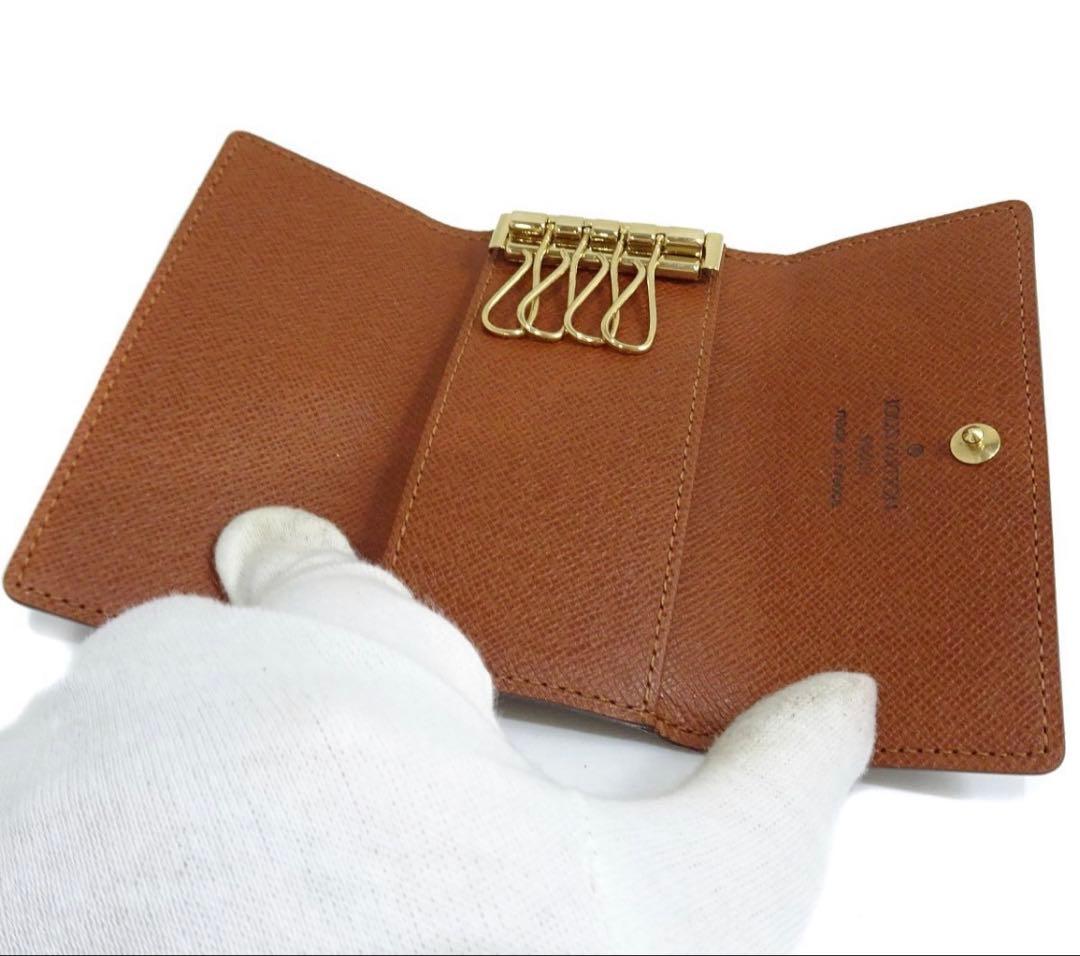 Louis Vuitton Monogram Multicles Quadruple Strand Key Case Key Holder — view 7