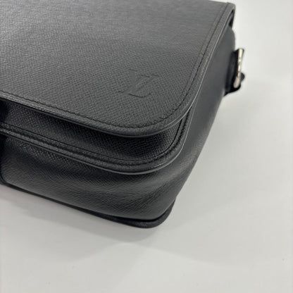 Louis Vuitton Super Taiga Andrey Shoulder Bag Black