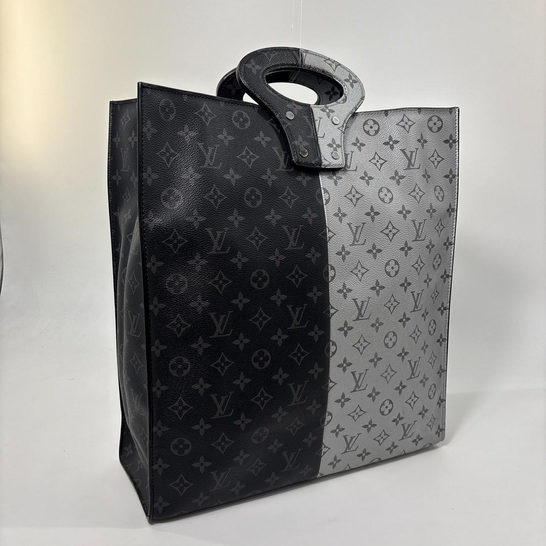 Louis Vuitton Super Monogram Eclipse Split Tote — view 3