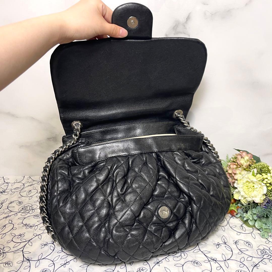 Chanel Chainaround Double Flap Quilted Black — view 8
