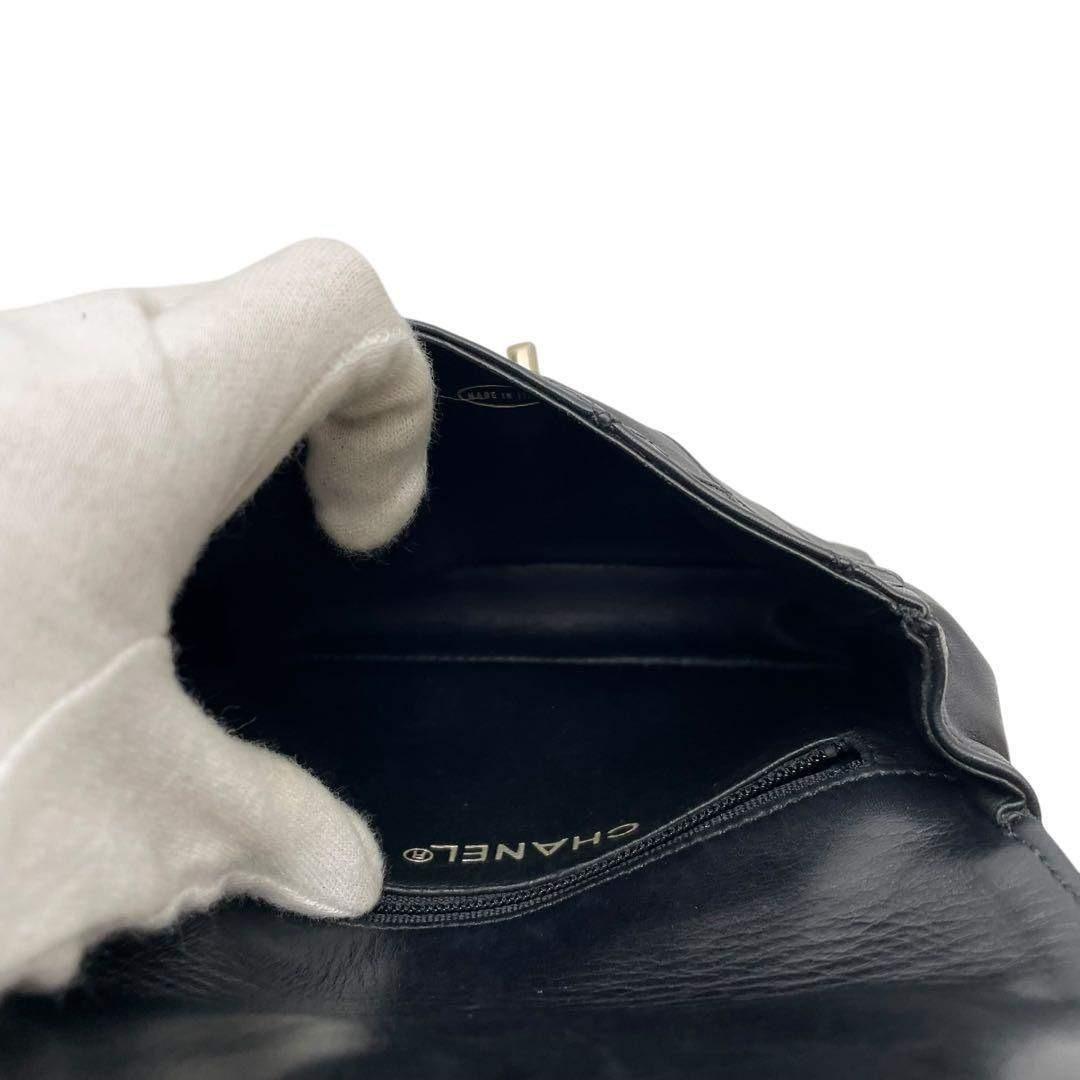 Chanel Bicolor Quilted Waist Bag Pouch CC Logo Black — view 8