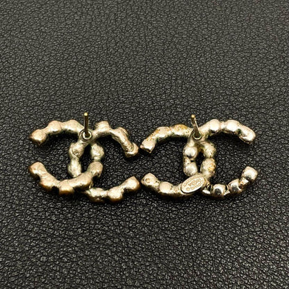 Chanel CC Logo Earrings 00A Rhinestone Icon Silver — view 4
