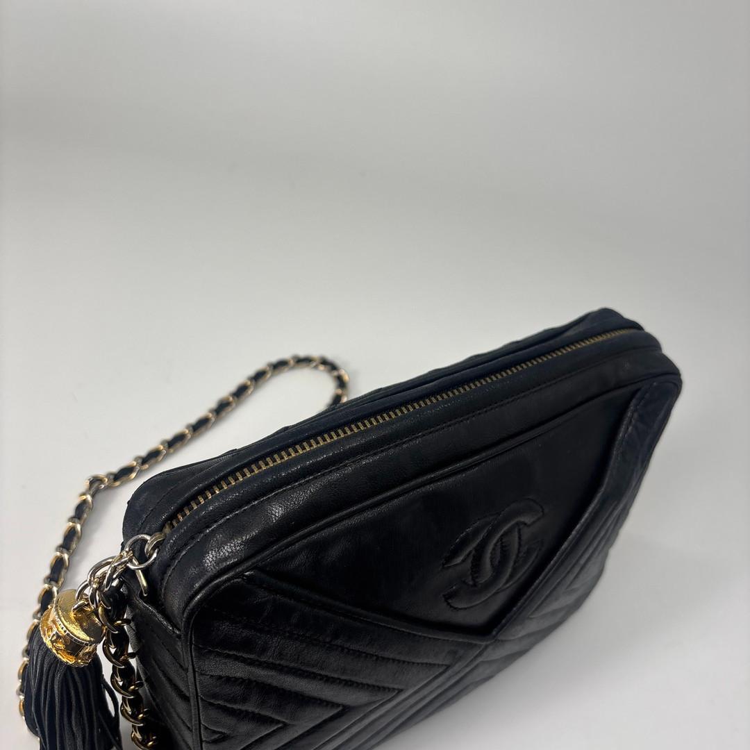 Chanel Quilted Shoulder Bag Black — view 6