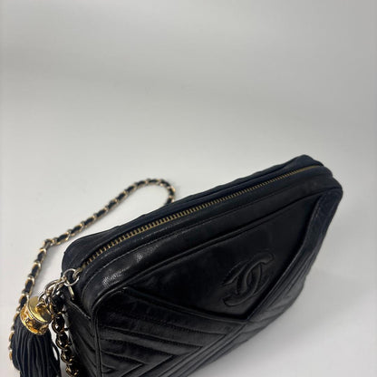Chanel Quilted Shoulder Bag Black — view 6