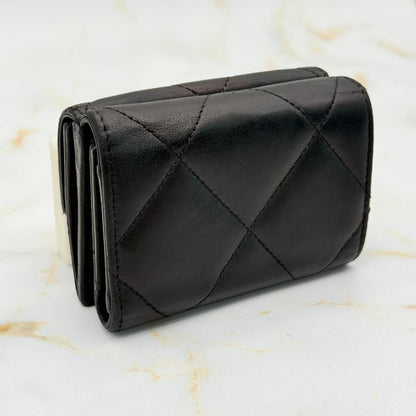 Chanel 19 Lambskin Trifold Wallet — view 5