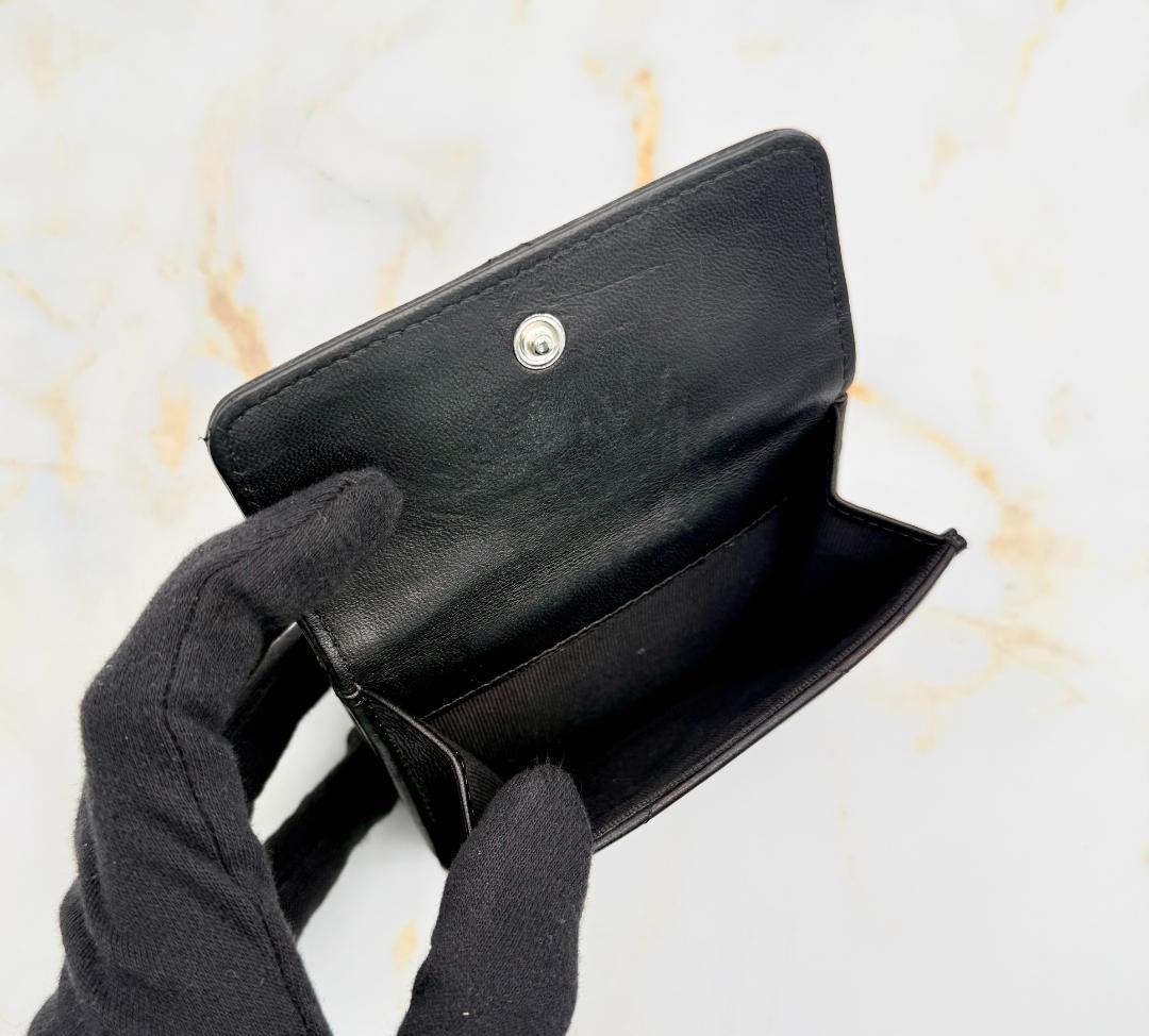 Chanel 19 Lambskin Trifold Wallet — view 8
