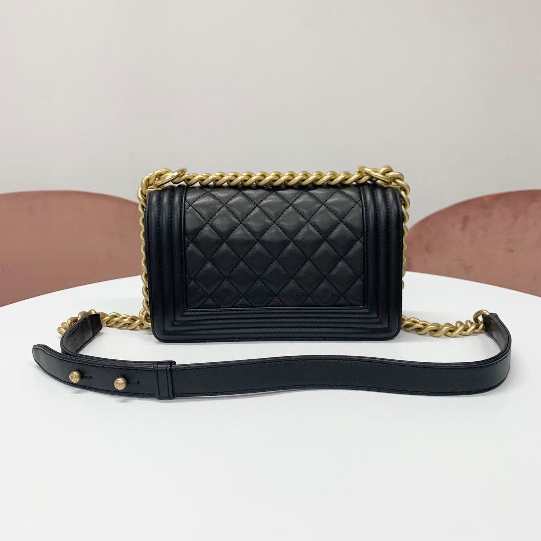 Chanel Boy 20 Quilted Lambskin Chain Shoulder Bag — view 3