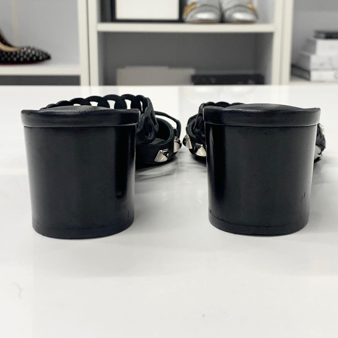 Hermes Aggaccio Leather Chaine D'ancre Studs Sandals Black — view 5