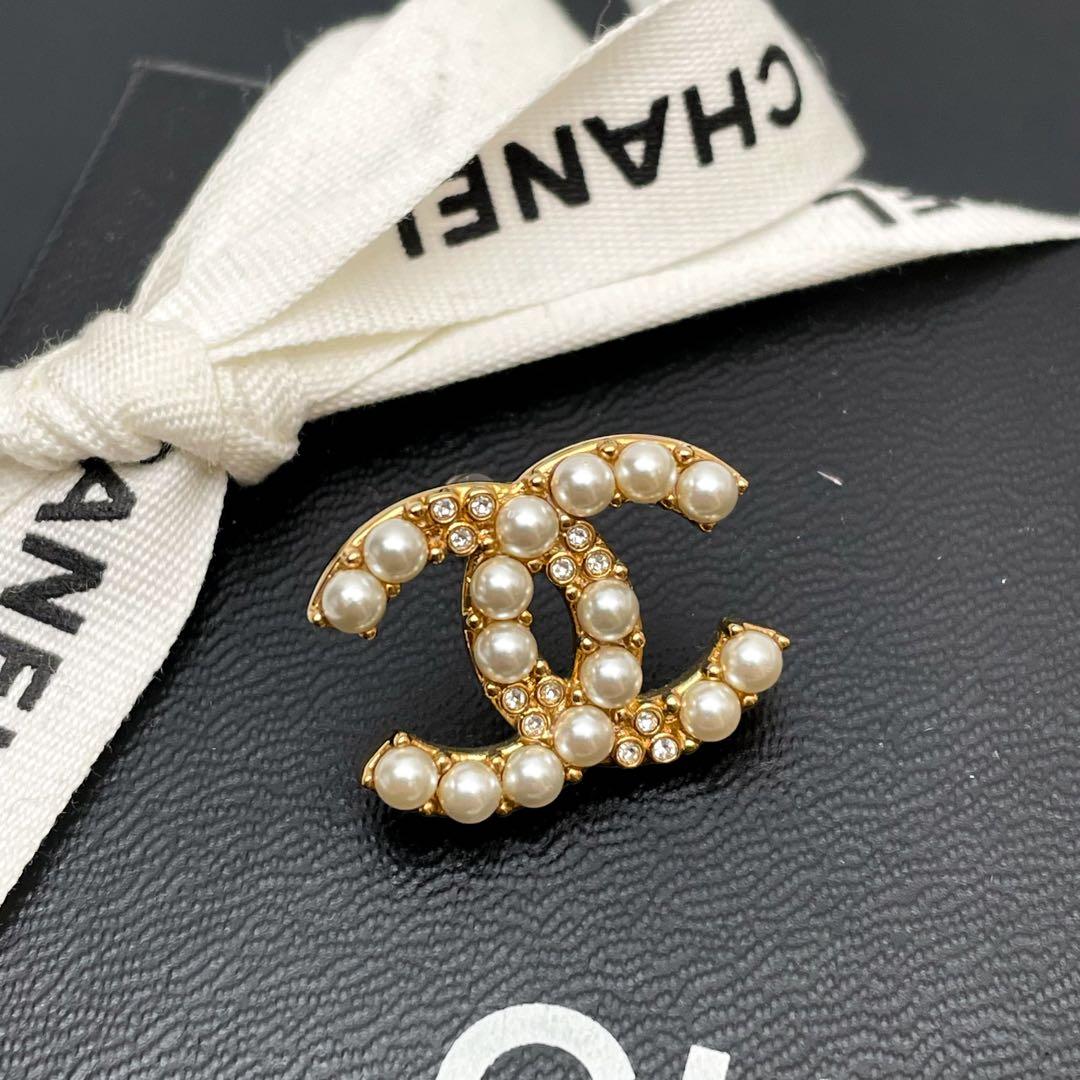 Chanel CC Logo Brooch Pearl Rhinestone Gold