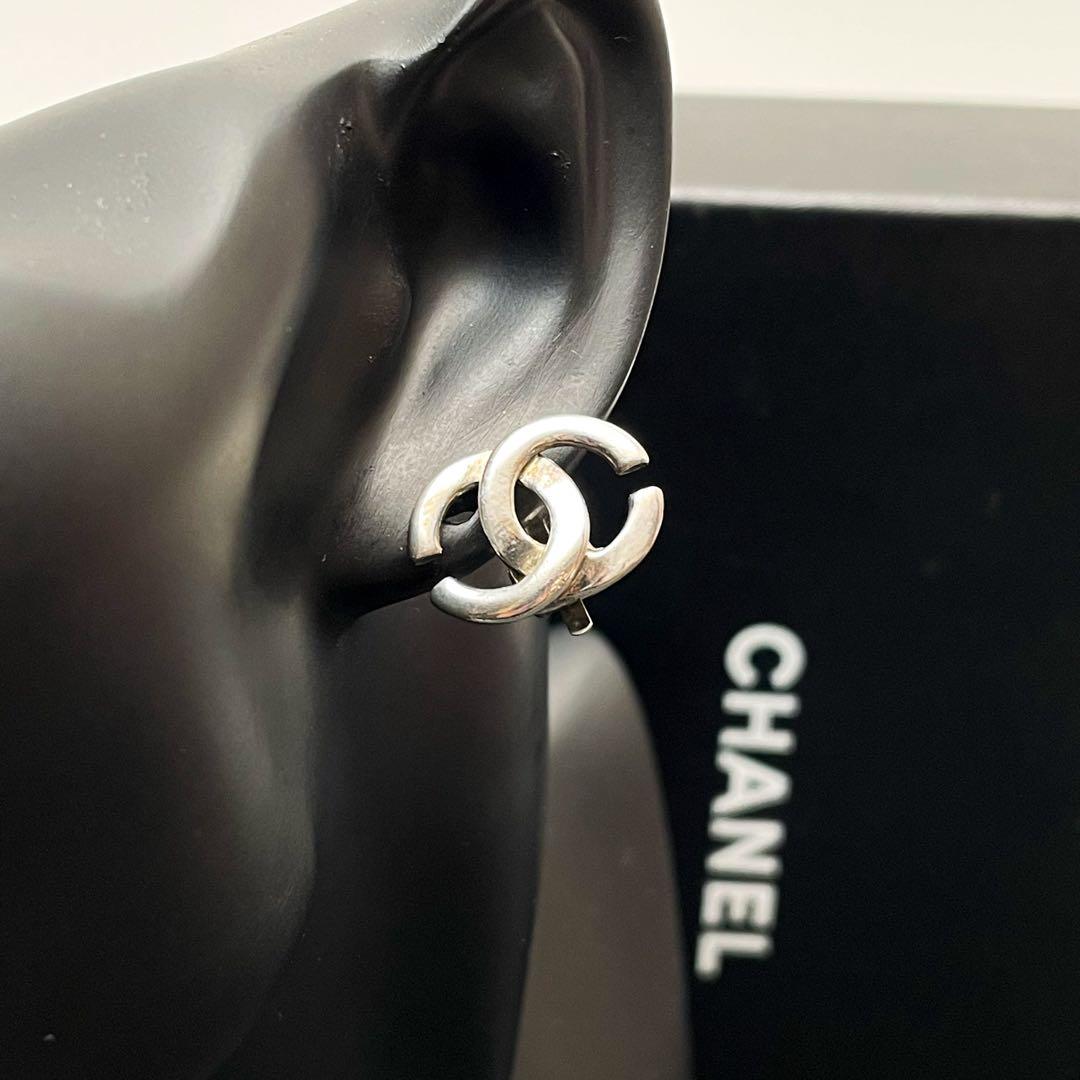Chanel CC Logo Earrings Silver Twisted Icon Coco