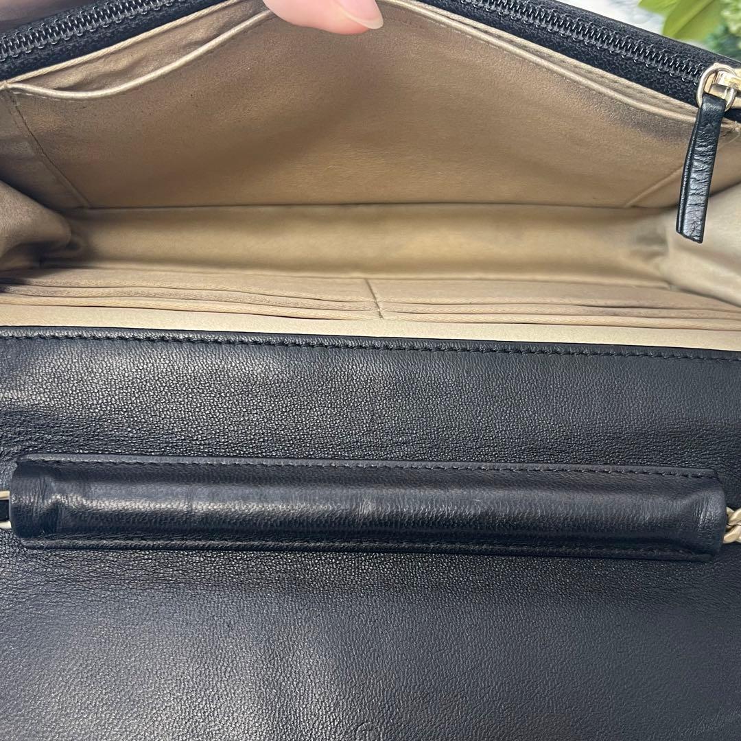 Chanel Chain Wallet Camellia Black