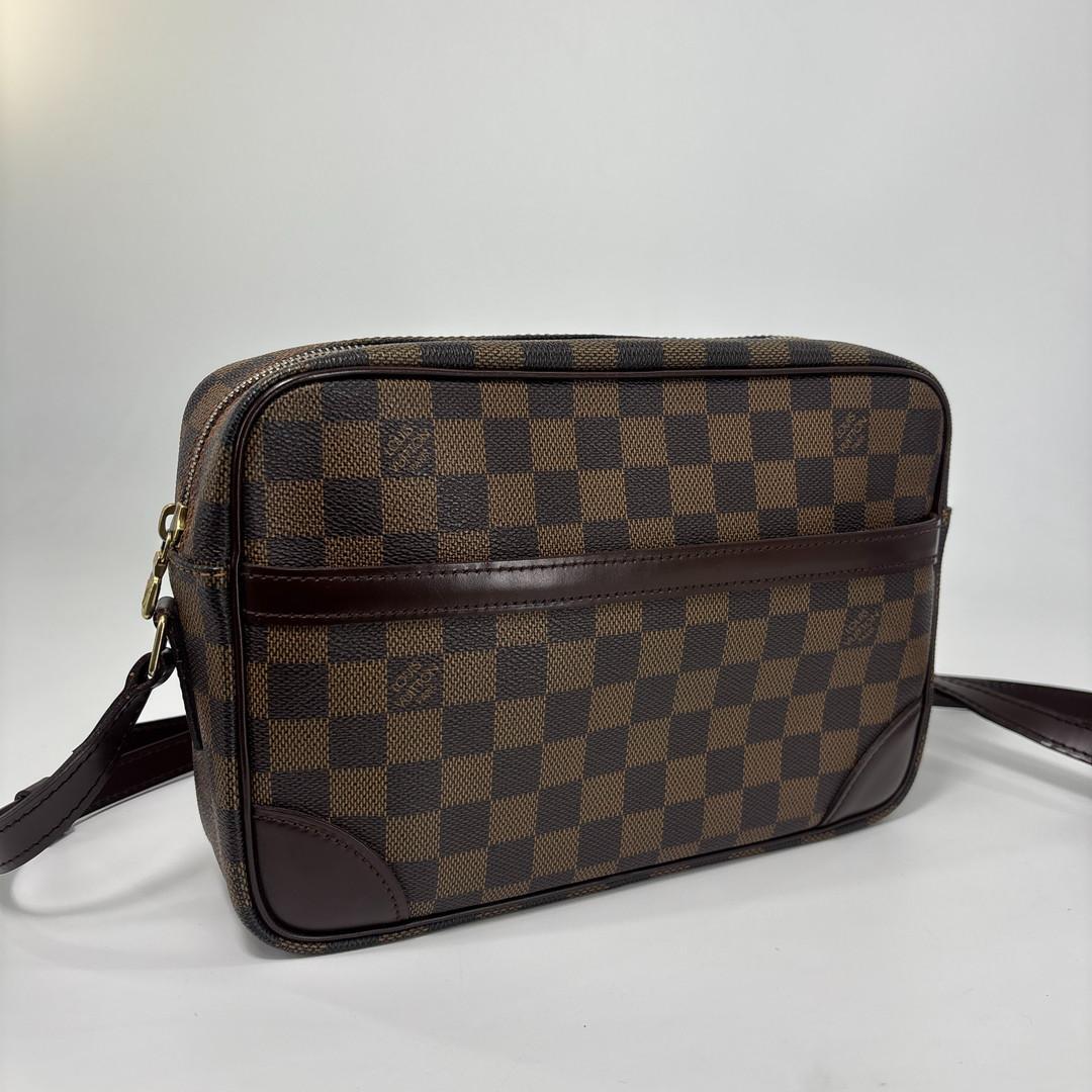 Louis Vuitton Super Damier Trocadero 27 Shoulder Bag — view 3
