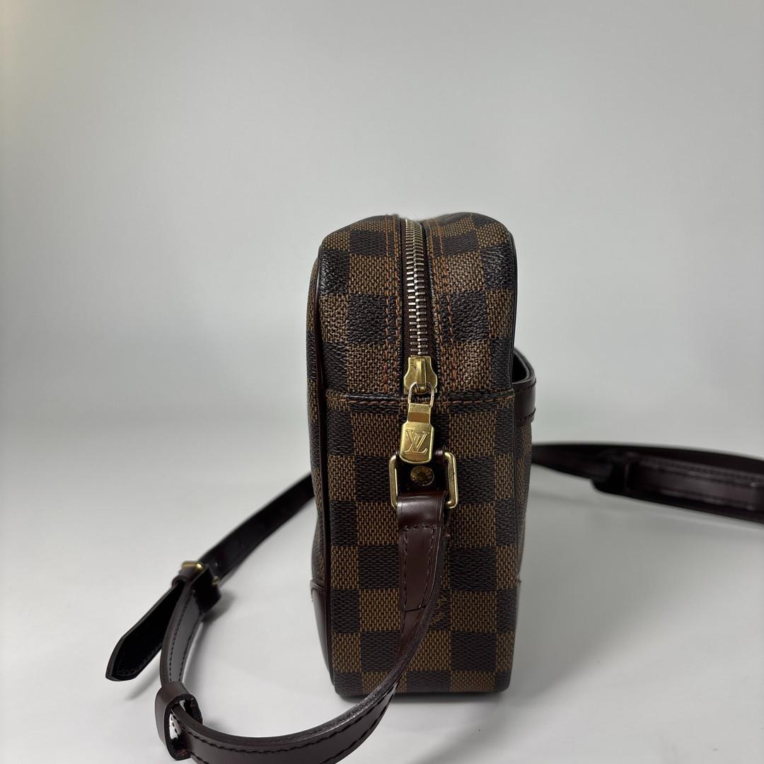 Louis Vuitton Super Damier Trocadero 27 Shoulder Bag — view 4