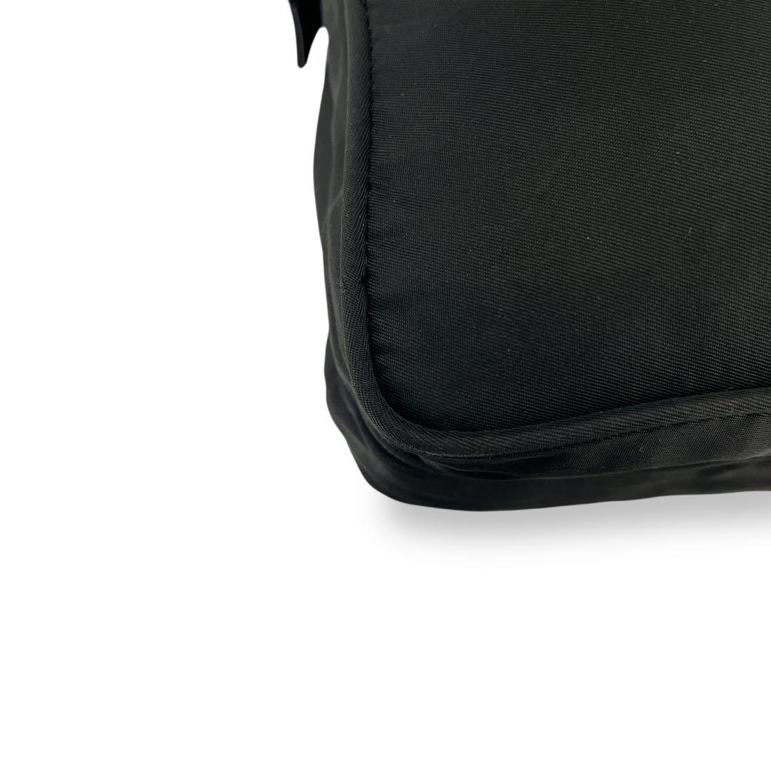 Prada Shoulder Bag Pochette Amazon Shape Triangle Logo Black Y2k 00s