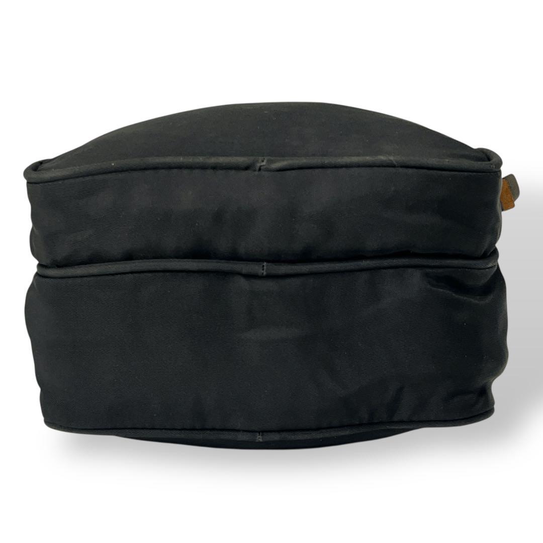 Prada Shoulder Bag Pochette Amazon Shape Triangle Logo Black Y2k 00s