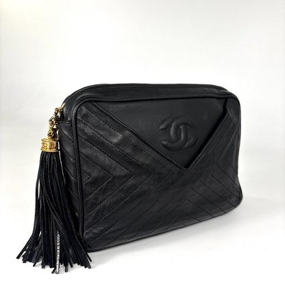 Chanel Stitch Lambskin Shoulder Bag Black — view 3