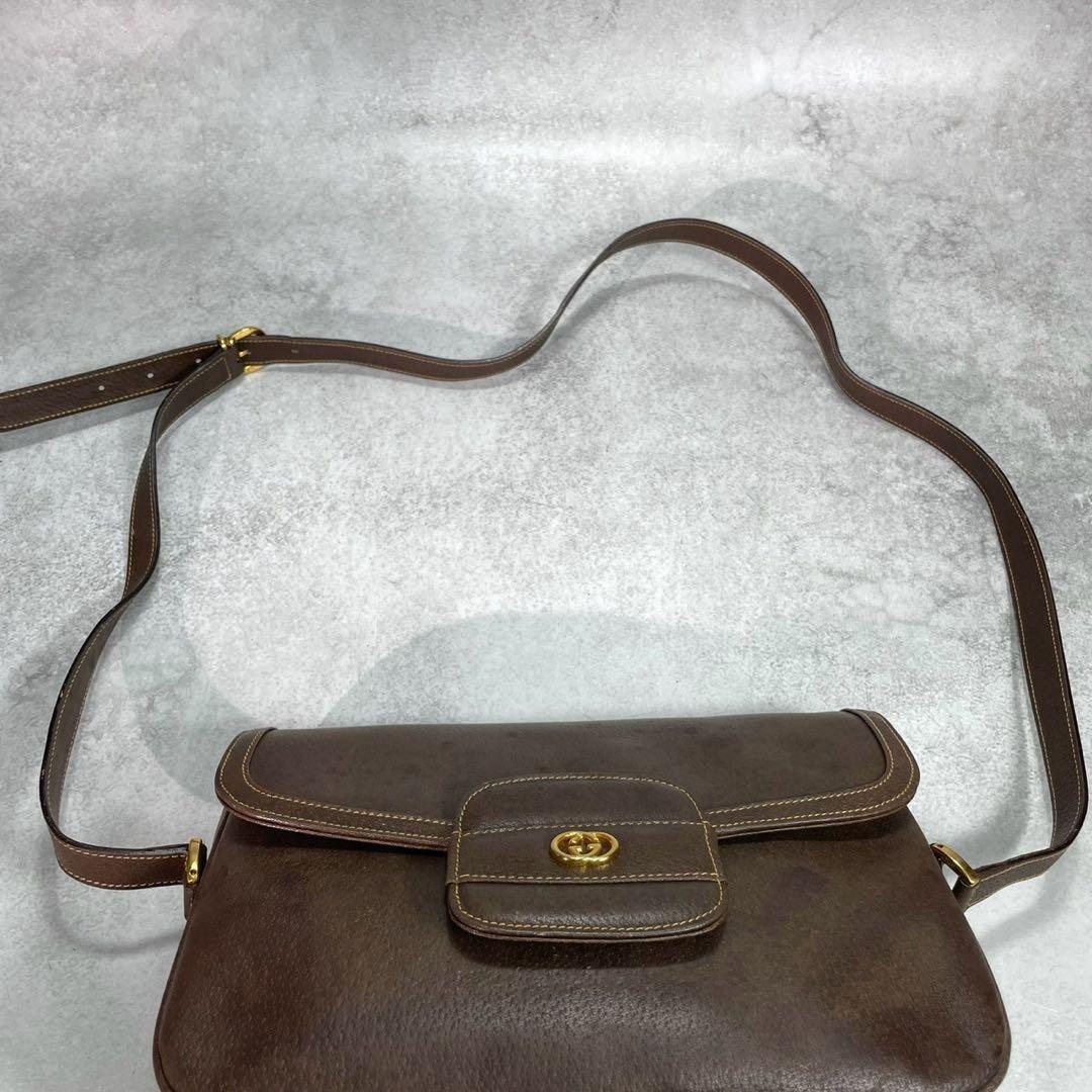 Gucci Shoulder Bag Brown Logo Gold Leather — view 4