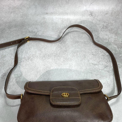 Gucci Shoulder Bag Brown Logo Gold Leather — view 4