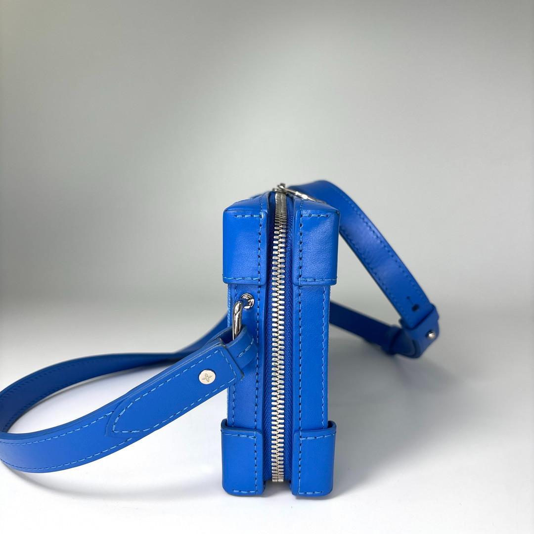 Louis Vuitton Soft Trunk Monogram Clouds — view 4