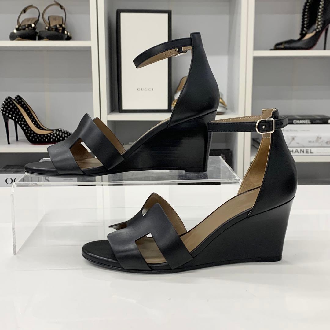 Hermes Legend Leather Wedge Sole Sandals Black