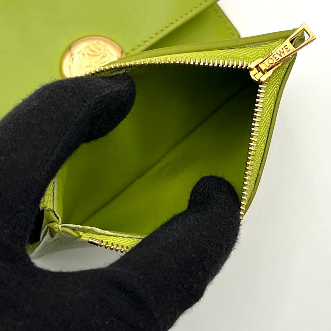 Loewe Anagram Pebble Trifold Wallet Small Gold Green