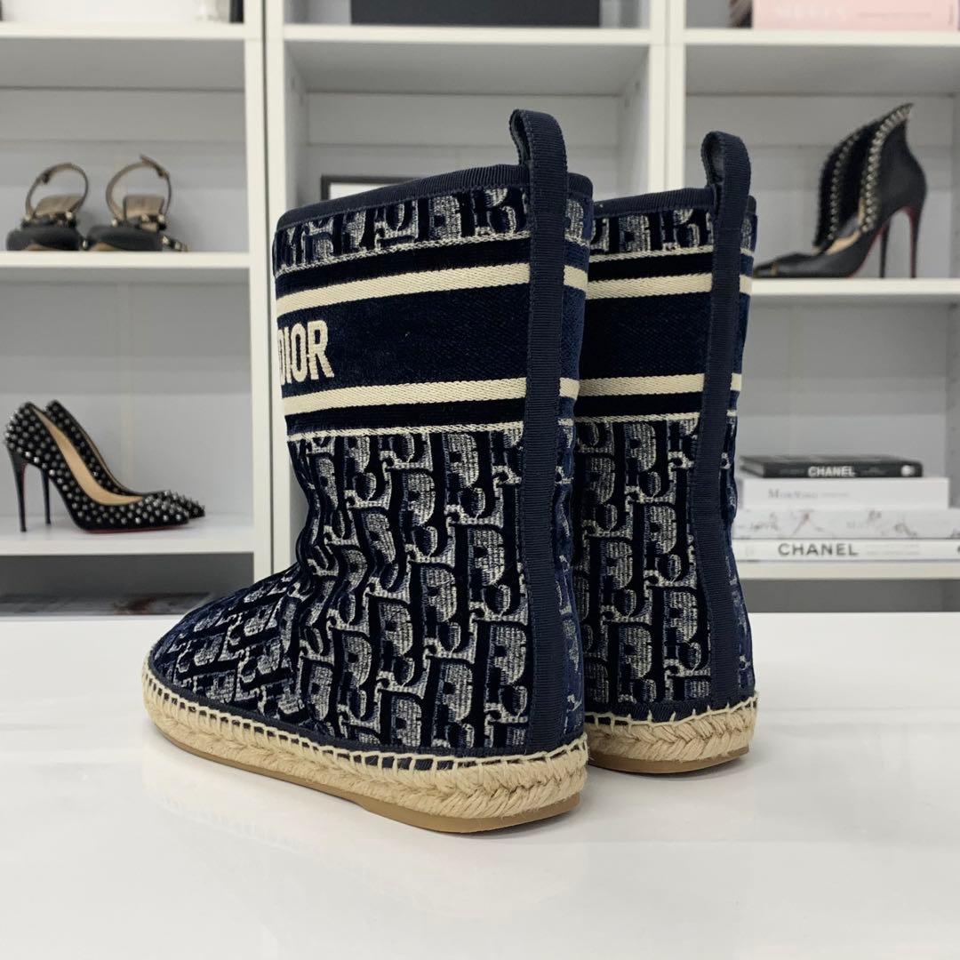 Dior Oblique Logo Velour Shearling Short Boots — view 5