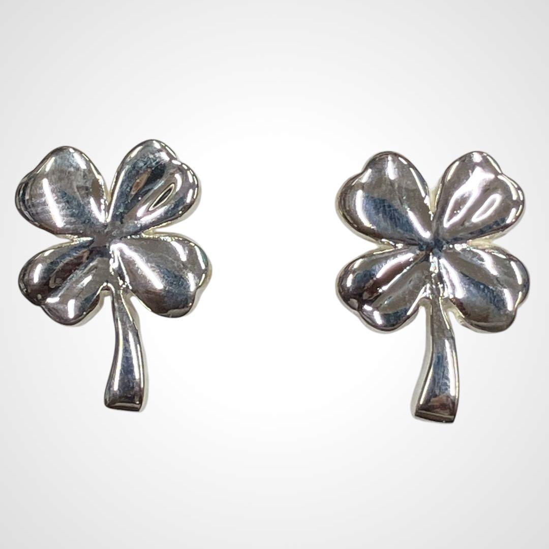 Chanel 925 Four-leaf Earrings J_212