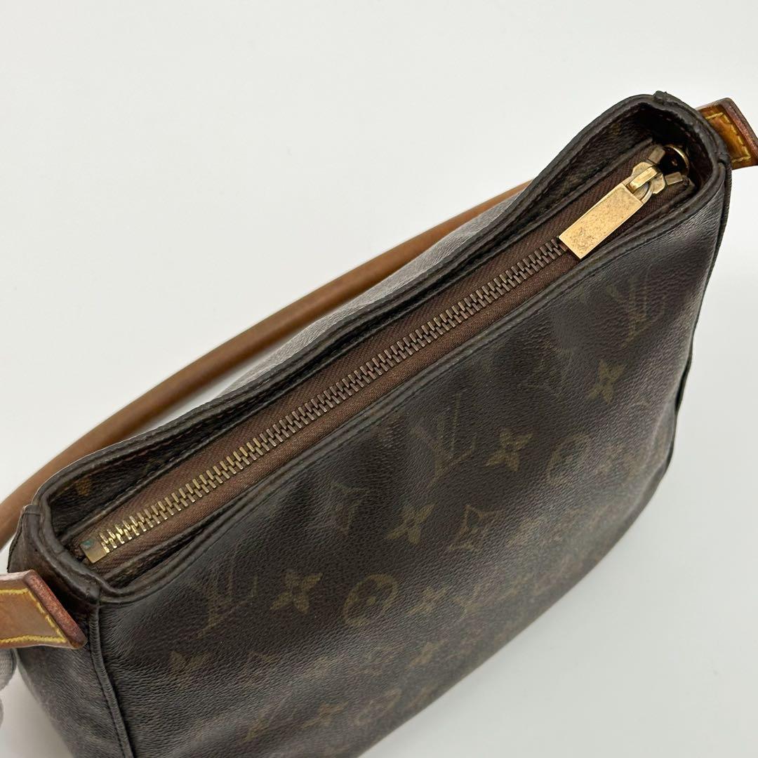 Louis Vuitton Looping Monogram Shoulder Handbag — view 8