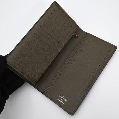 Louis Vuitton Taiga Stripe Portefeuille Brazza Wallet — view 3