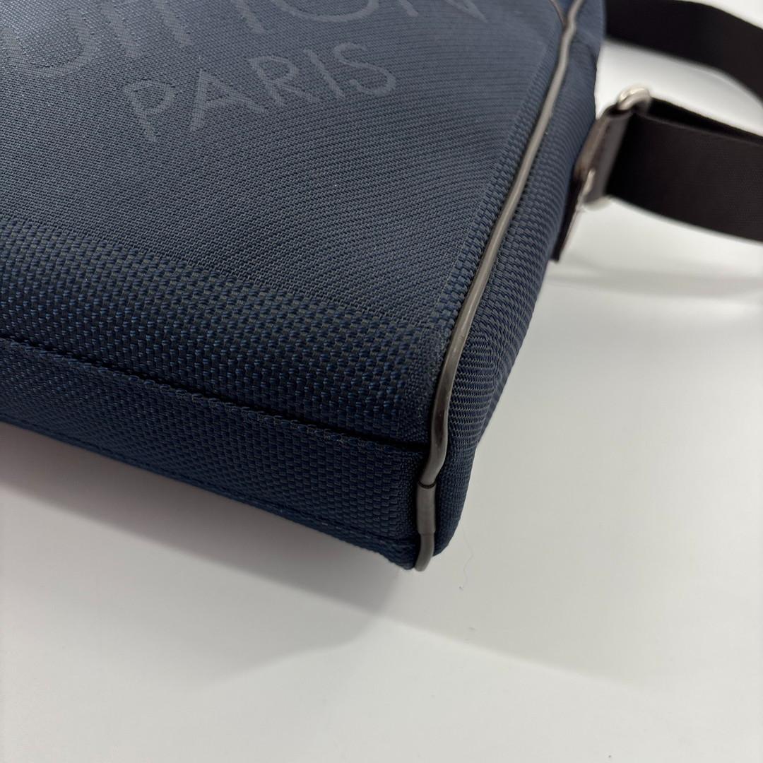 Louis Vuitton Damier Geant Citadin NM Shoulder — view 8