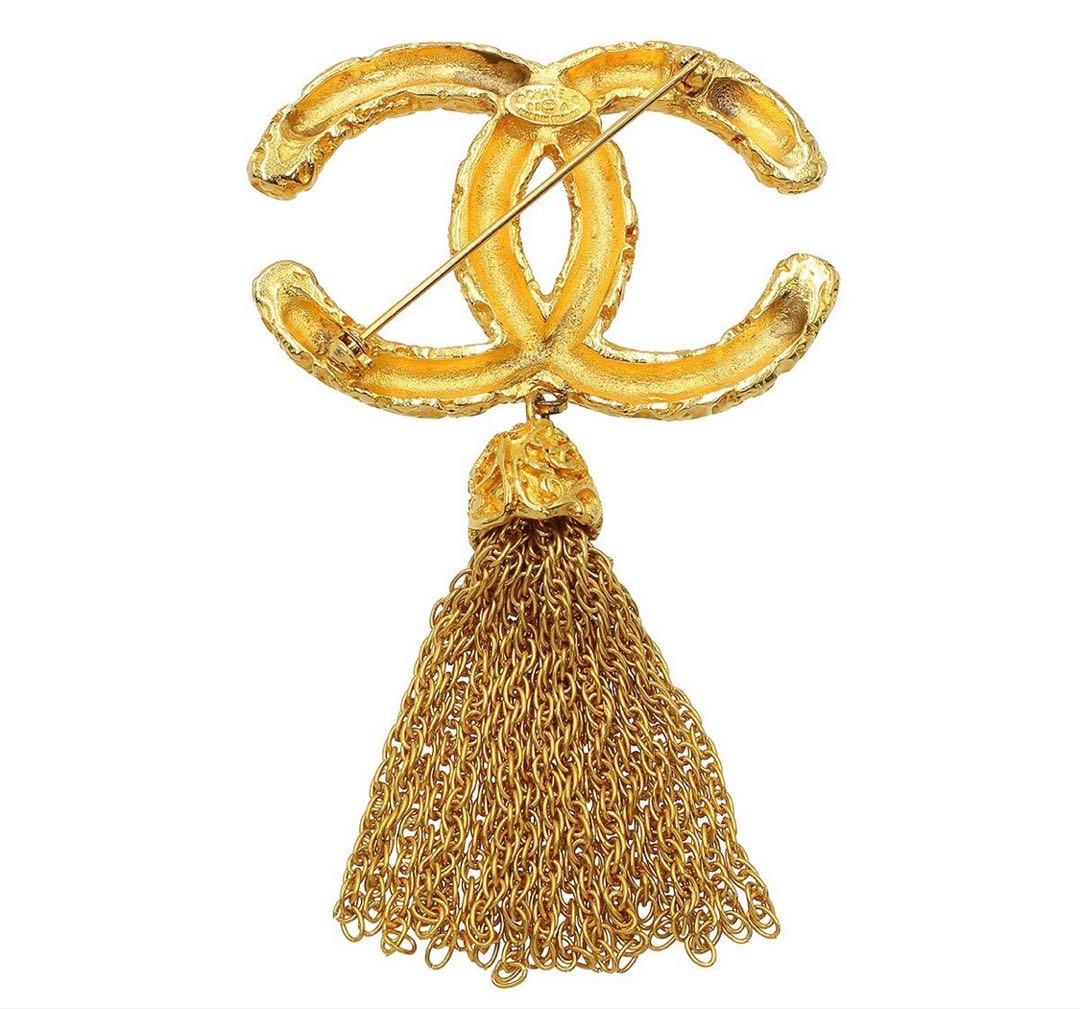 Chanel CC Logo Fringe Brooch — view 3