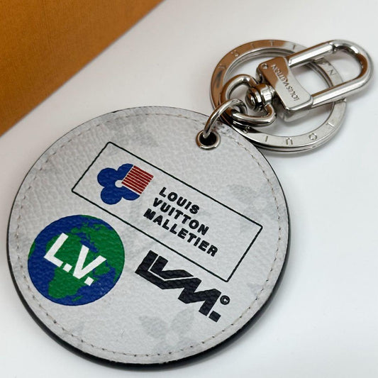 Louis Vuitton Porte Cles Illustre Circle Taigarama Charm