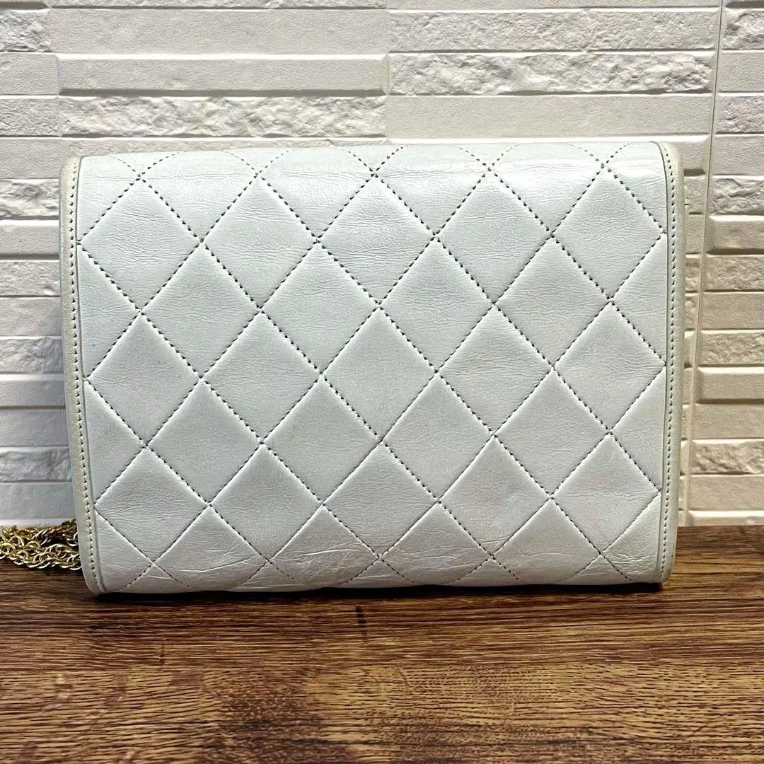 Chanel Mini Matelasse Lambskin Chain Shoulder Bag White