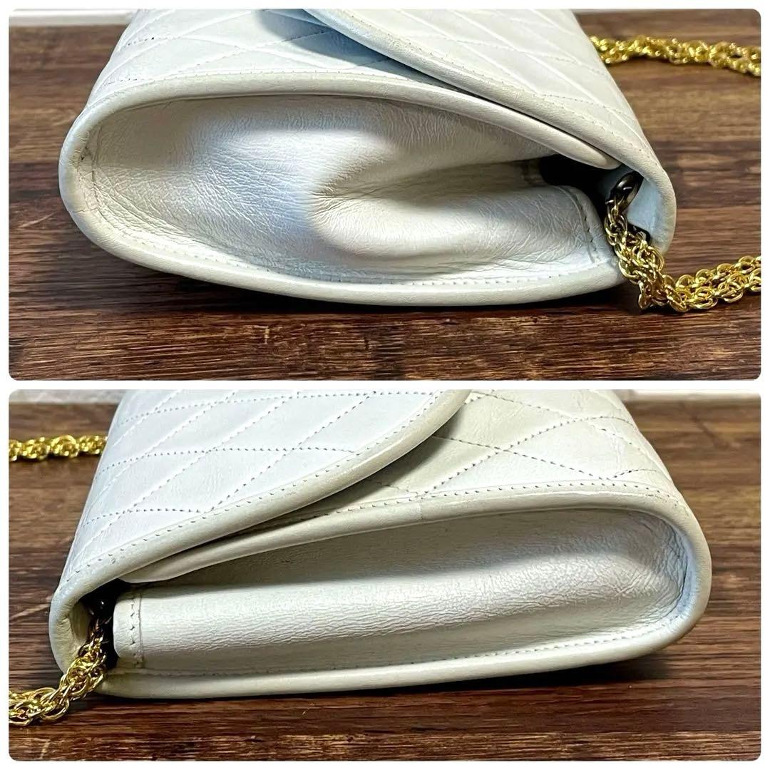 Chanel Mini Matelasse Lambskin Chain Shoulder Bag White