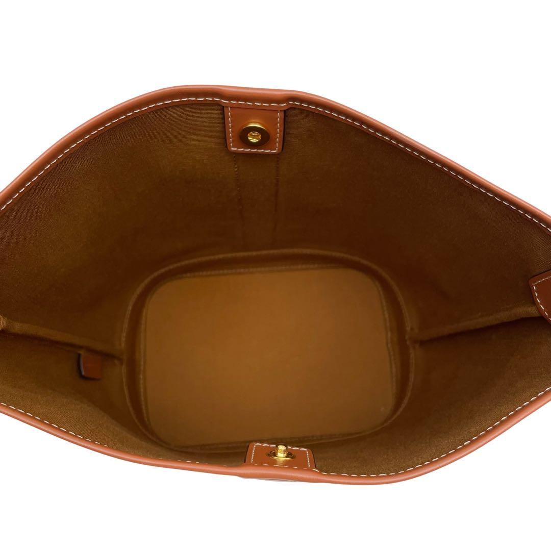 Celine Triomphe Leather Shoulder Bag Small Bucket — view 7