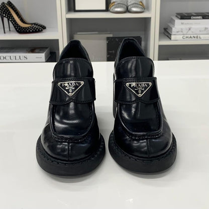 Prada Chocolate Triangle Logo Leather Heels Loafers Black — view 4