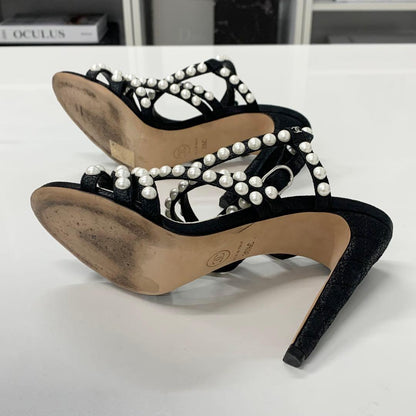 Chanel Leather CC Logo Pearl Quilted Strap Sandals Black — view 7