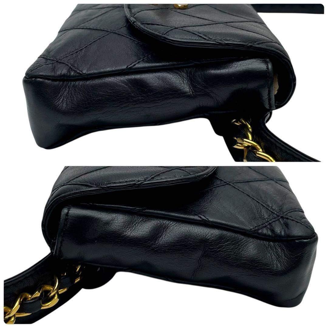 Chanel Quilted Bicolor Waist Shoulder Bag Pouch — view 4