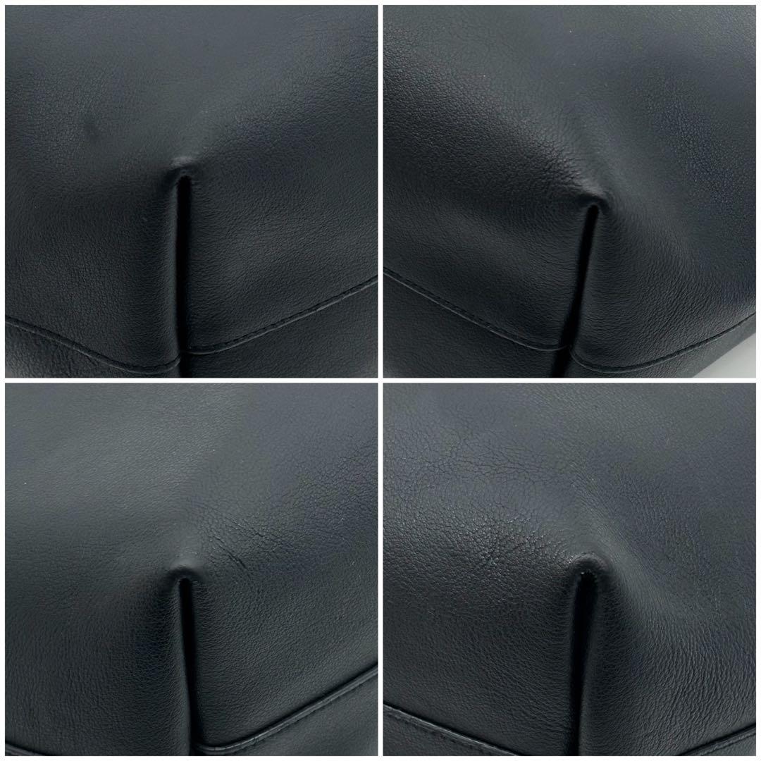 Saint Laurent Shopping Tote Cabas Leather Handbag — view 9