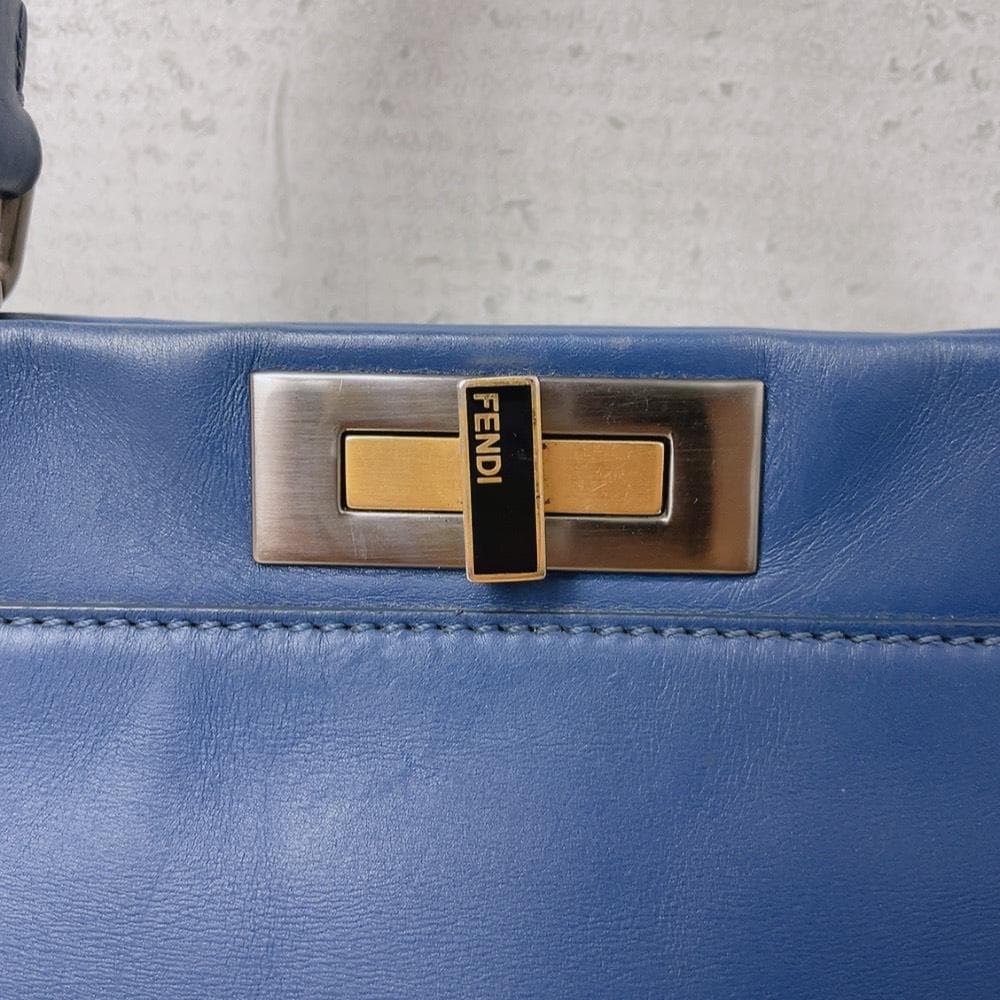 Fendi Peekaboo Leather Tote Bag Blue — view 8